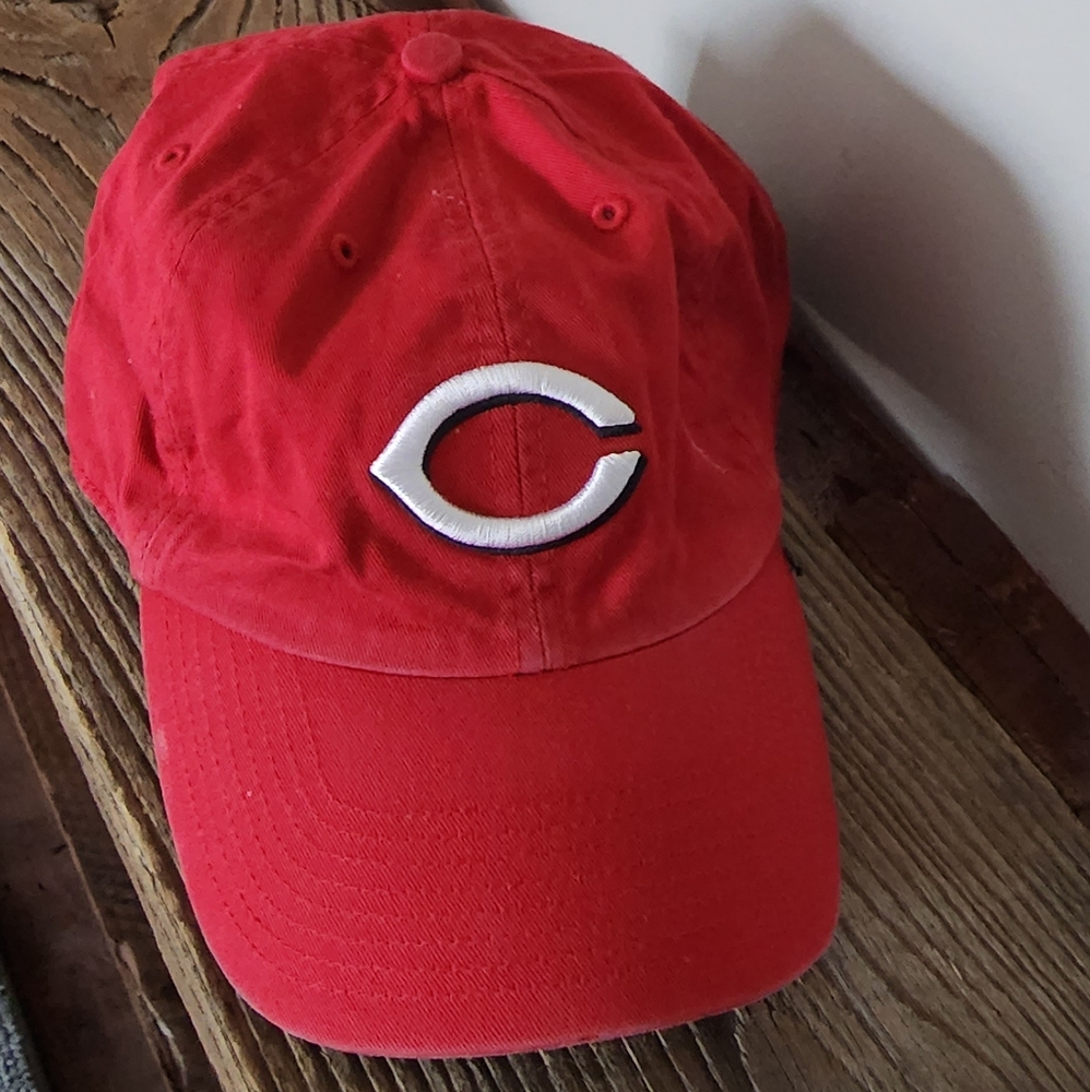 Cincinnati Reds fitted hat XL